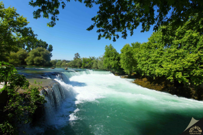Manavgat Şelalesi: Akdeniz’e Dökülen Doğa Gücü