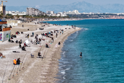 Antalya'da Aynı Gün İçinde Hem Deniz Hem Kayak Keyfi