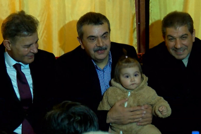 Bakan Tekin Esenler'de Konuştu: Sayılı Liderlerden Birine Sahibiz