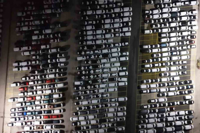 İkinci Eli Etkileyecek Sıfır Araçlar Haydarpaşa'da