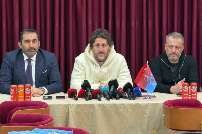 Fatih Tekke: Bu Ekip Alkışı Hak Ediyor