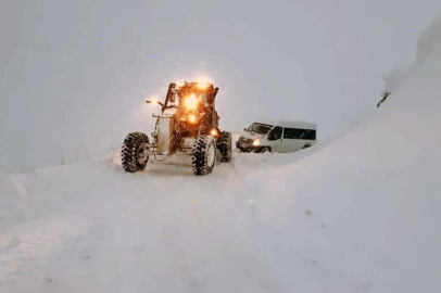 Erzincan’da Köy Yolları İçin Seferberlik