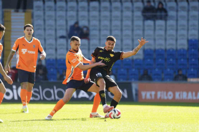 Başakşehir Evinde 3 Puanı Aldı