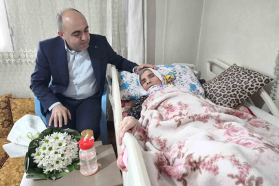 113 Yaşındaki Şehit Annesi Cemile Nine Kadınlar Günü’nde Ziyaret Edildi