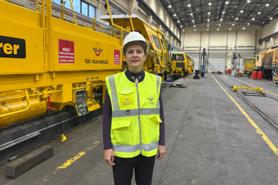 33 Yıldır Demir Yollarında: Emine Ateş Raylara Kadın Emeğini Katıyor