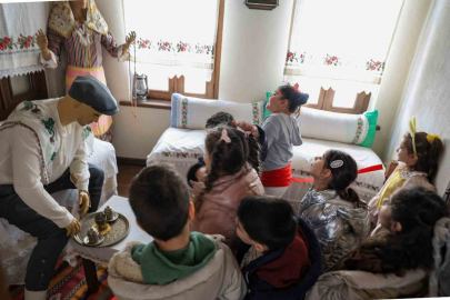 Minik Öğrenciler Aydın’ın Tarihi Mekânlarını Gezdi