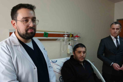 Ardahan'da İlk: 29 Yaşındaki Gence Hayat Veren Tarihi Beyin Ameliyatı