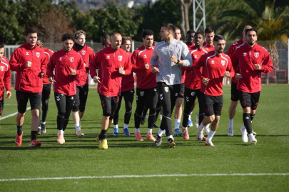 Konferans Ligi’nde Kritik Mücadele Öncesi Hazır