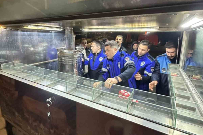 İzmir’de fahiş çay iddiası zabıtayı harekete geçirdi