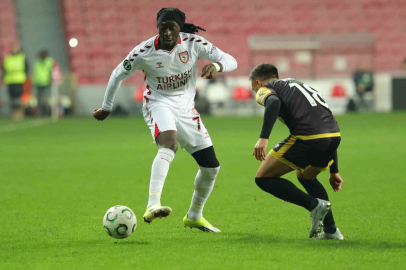 Samsunspor sahasında avantajı kaybetti