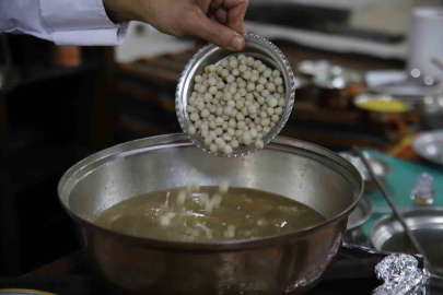 Şef Öztan'dan Eski Bayramlara Özlem: Sosyalleşmenin ve Lezzetin Adı 'Yuvalama'