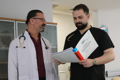 Aynı Hastanede Baba-Oğul: Van’da Duygusal Hikâye