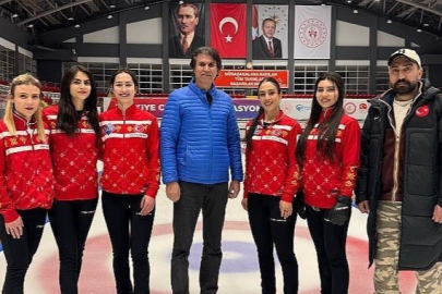 Milli Curlingçiler Kanada'da Dünya Şampiyonası Bileti İçin Buzda