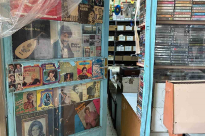 Dijitale İnat 20 Yıllık Plak Sevdası