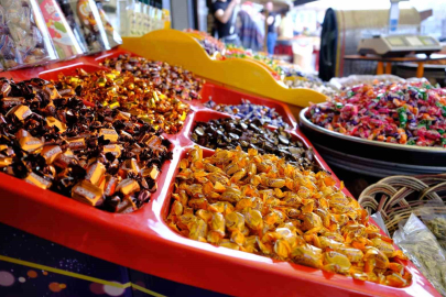 Erzincan'da Bayram Tatlı Telaşı: Tezgahlarda Renkli Şölen Başladı