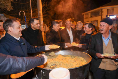 Bilecik'te 700 Yıllık Şifa: Kadir Gecesi'nde Asırlık Pilav Geleneği