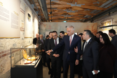 Yapay Zeka Yakaladı: Çalınan Tarihi Çiniler Yurda Döndü