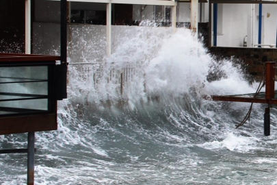 Güney Ege'de Şiddetli Fırtına Uyarısı: Rüzgar 75 Km'ye Çıkacak