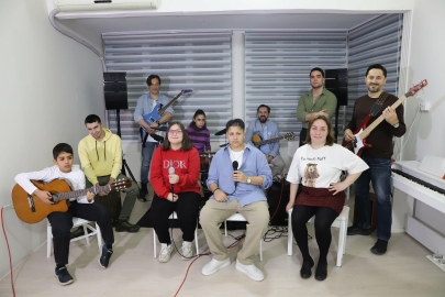 Sıradışı Çocuklar'dan Engelleri Yıkan Dev Konser!