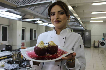 Amasya'nın 2 Bin Yıllık Lezzeti: Misket Elma Tatlısı!