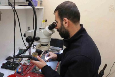 Esnaftan Uyarı: Yanlış Şarj Aleti Telefonu Bozuyor