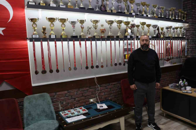 Kahvehaneden Spora: 150 Profesyonel Bilardocu Yetiştirdi