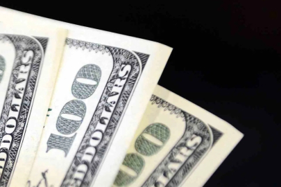 Kapalıçarşı'da Dolar 44,36 Liradan, Euro 51,43 Liradan Güne Başladı