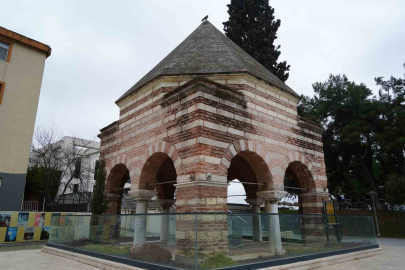 Malkoçoğlu Mehmet Bey Türbesi'nin Bilinmeyenleri