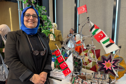 Samsun'da Atık Gazetelerle Filistin Yardım Gemisi Yapıldı