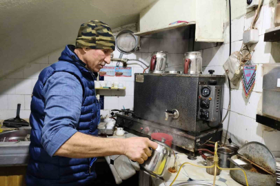 Tek Koluyla Hayata Tutunan İbrahim Amca Herkese Örnek Oldu