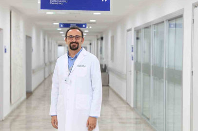 İnme Belirtilerine Dikkat: Yüz-Kol-Konuşma Testiyle Hayat Kurtarın