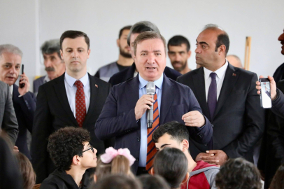 Vali Aydoğdu'dan Altınbaşak Gençlerine Spor Kulübü Müjdesi