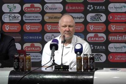 Samsunspor Antrenörü Hahn'dan Taraftara Özür