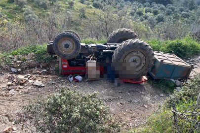 Manisa’da traktör devrildi: 3 ölü