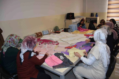 Gaziantepli Kadınlar Atık Kumaşları Ekonomiye Kazandırıyor