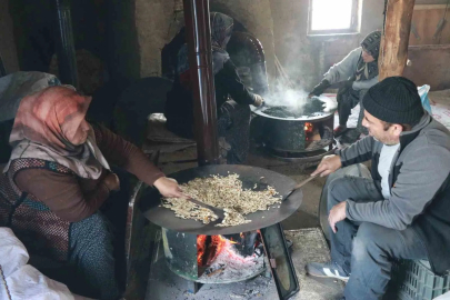 Konya'nın Asırlık Lezzeti: 8 Karışımlı Şifa Kaynağı Gavut