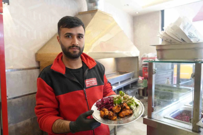 LGS Röportajıyla Fenomen Olan Genç Şimdi Kebap Ustası