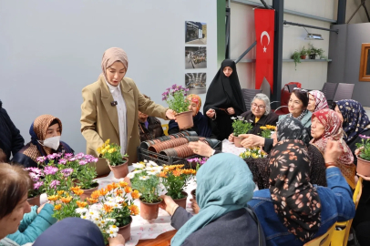 Ümraniye'de 60 Yaş Üstü Vatandaşlara Kompost Eğitimi