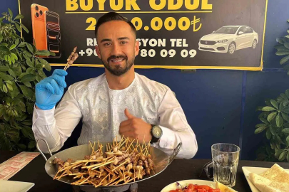Çöp Şiş Yarışmasında 7 Kilo Aldı, Ödülü Kaçırdı