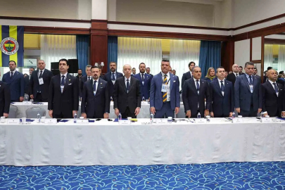 Fenerbahçe YDK Toplantısı: "Futbolda Zihniyet Değişikliği Şart"