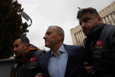 Eski vali adliyede: Soruşturma derinleşiyor