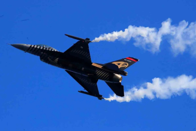 Antalya Semalarında SOLOTÜRK Rüzgarı