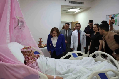 Tüp Bebek Projesinin İlk Bebeğine Fatma Şahin’in Adı Verildi