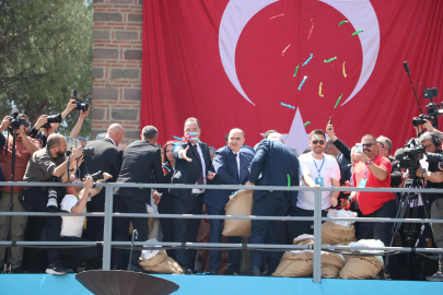 486. Mesir Macunu Festivali'nde 10 Ton Şifa Saçıldı