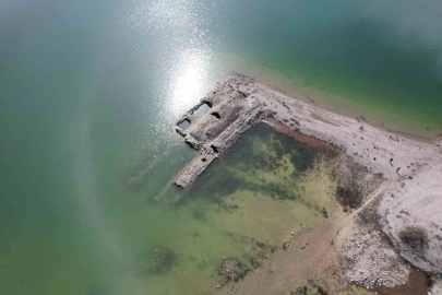Konya'da Yağışlar Barajları Doldurdu: Tarihi Han Sular Altında Kaldı