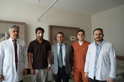 Hindistanlı Öğrenci Estetik İçin Erzincan'ı Tercih Etti