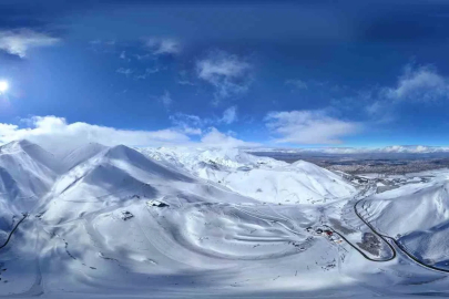 Palandöken beyaz örtüsü ile hayran bıraktı
