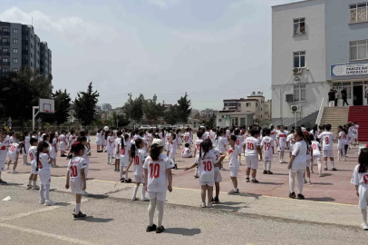 Yüzlerce öğrenciden Arda Güler’e "10 numara" davet
