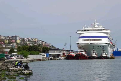 Rus turistler aylar sonra kruvaziyer ile Samsun’da
