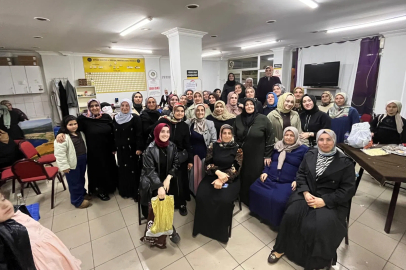 Kadın Muhtar Sözünü Tuttu: Kadınlar Kahvede